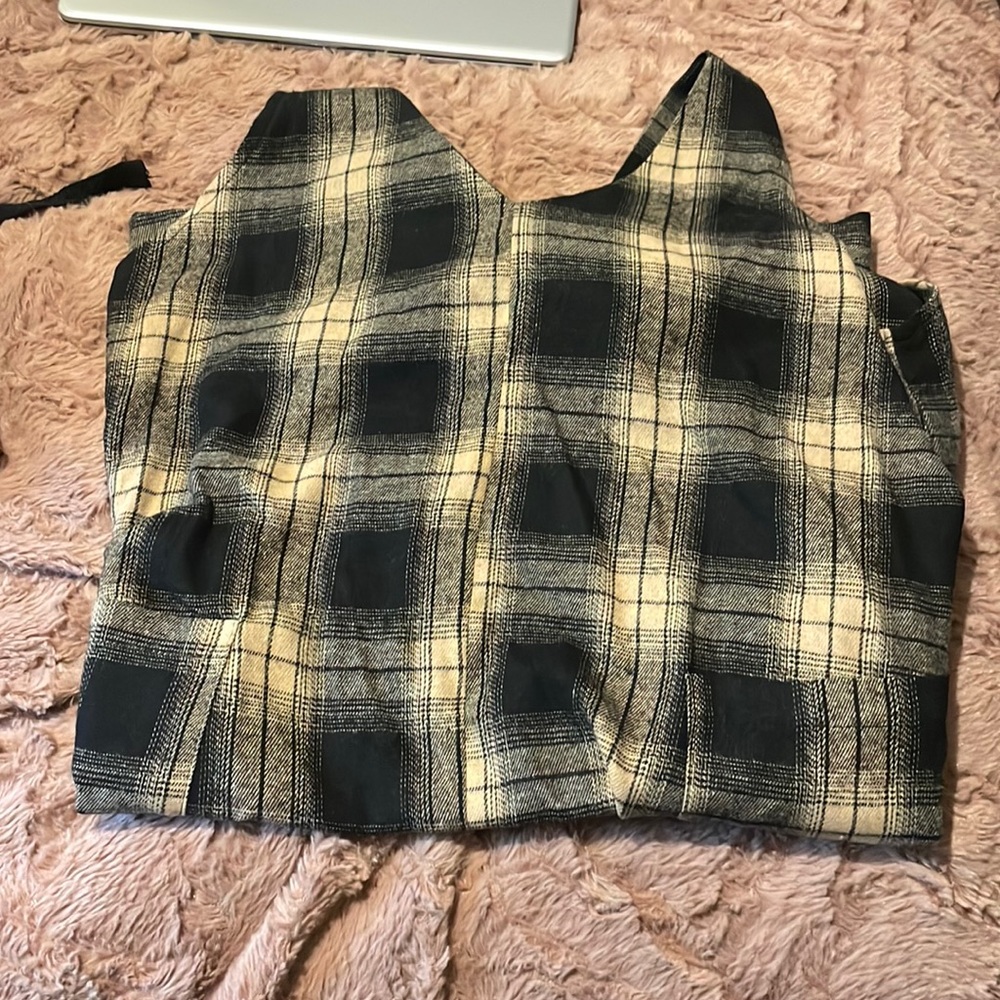 Short dress